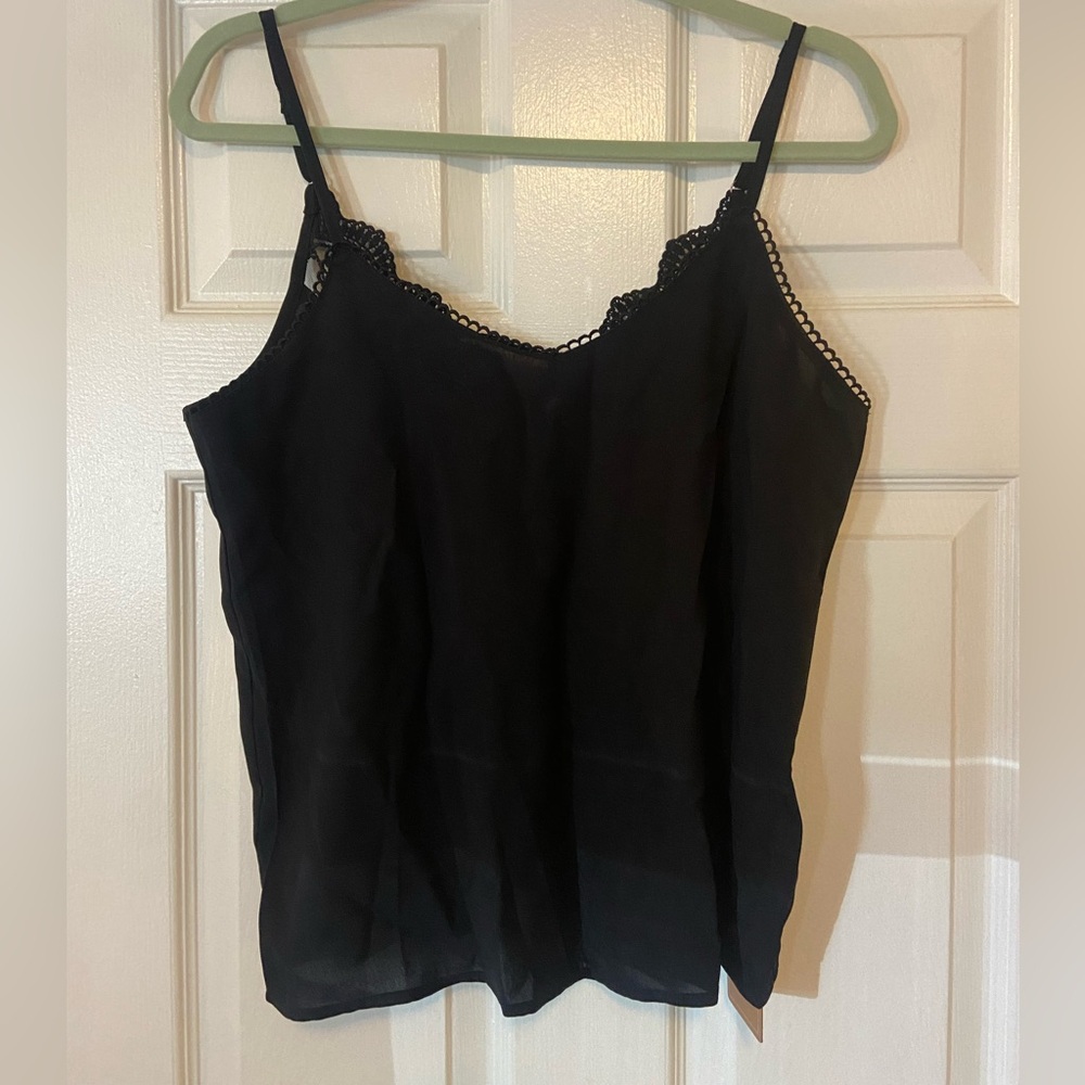 SHEIN black lace spaghetti strap top NWT
